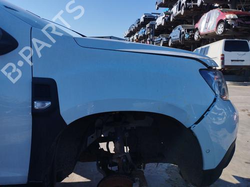 right-front-fenders-dacia-duster-hm_-2017-40150411 main image