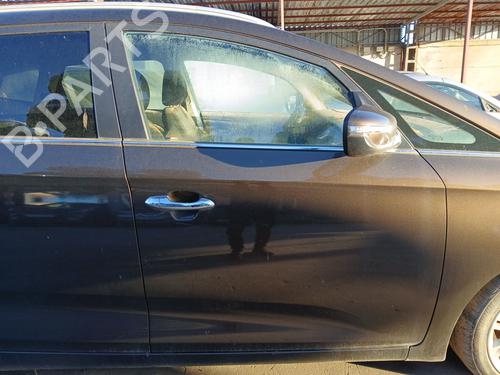 Used Right front door KIA CARENS IV 1.7 CRDi (116 hp) 32009802