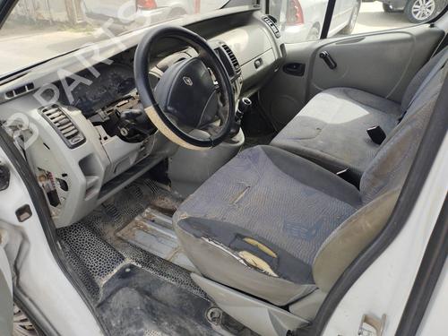 Engine control unit (ECU) RENAULT TRAFIC II Van (FL)  | BP18199519M57 
