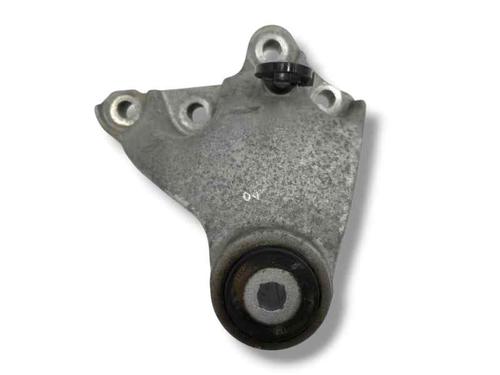 Engine mount MERCEDES-BENZ GLA-CLASS (X156) GLA 200 CDI / d (156.908) A2462401109