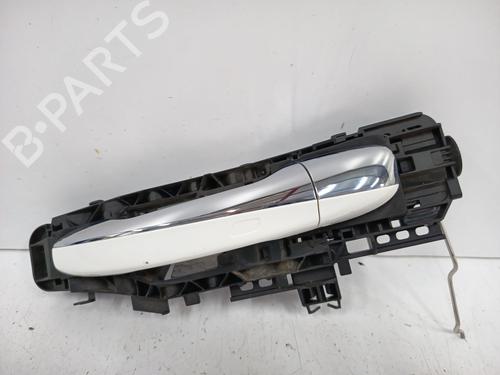front-left-exterior-door-handle-mercedes-benz-cla-c118-2019-34281972 main image