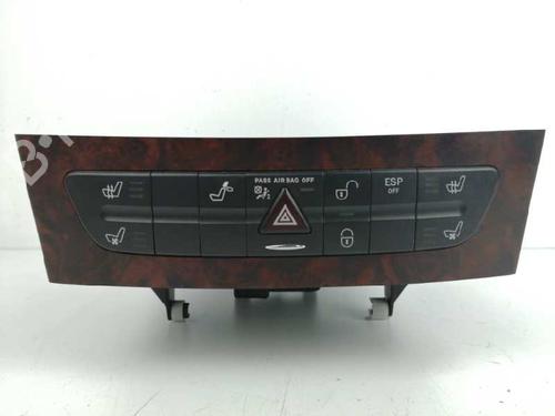 Used Switch MERCEDES-BENZ CLS (C219) [2004-2011]  7656614