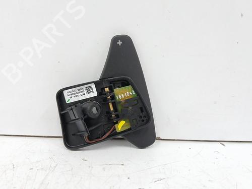 Used Steering wheel controls Steering wheel controls JAGUAR XE (X760) 2.0 D (180 hp) 34186614 34186614