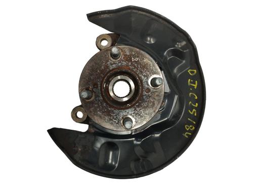 Used Left front steering knuckle TOYOTA COROLLA (_E12_) 2.0 D-4D (CDE120R, CDE120L_) (116 hp) 17334090