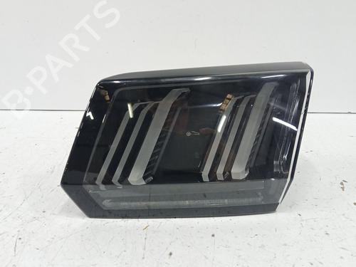 Højre baklys, luke PEUGEOT 3008 II SUV (MC_, MR_, MJ_, M4_) Hybrid (224 hp) 29918725