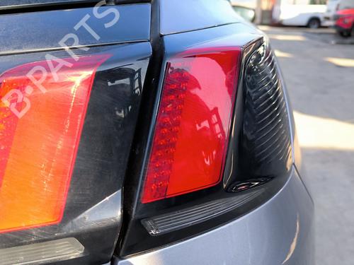 Used Right taillight Right taillight PEUGEOT 3008 II SUV (MC_, MR_, MJ_, M4_) 1.5 BlueHDi 130 (131 hp) 33422459 33422459