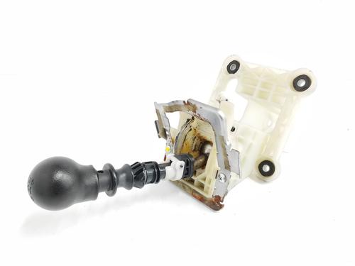 Gear lever MITSUBISHI GRANDIS (NA_W) 2.0 DI-D (NA8W) | BP12992047M90 