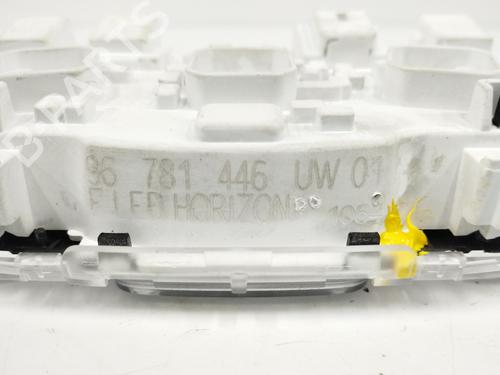 Interior roof light CITROËN C4 III (BA_, BB_, BC_) 1.2 PureTech 130 (BAHNSA, BAHNSB) | BP12442427I8 