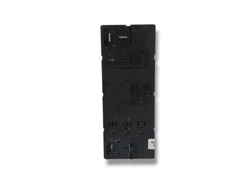 Used Fuse box VW CADDY III Box Body/MPV (2KA, 2KH, 2CA, 2CH) 1.9 TDI (105 hp) 20671976