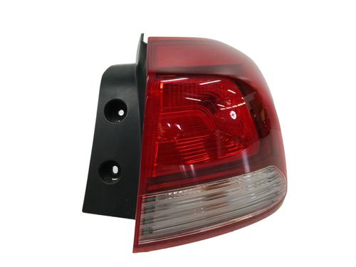 Used Right taillight KIA RIO IV (YB, SC, FB) 1.0 T-GDI 100 (101 hp) 17537379