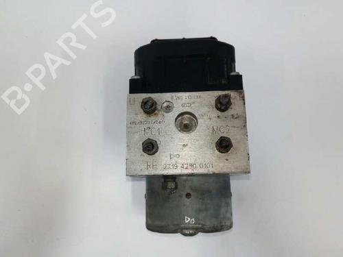 ABS Bremseaggregat RENAULT MEGANE I Classic (LA0/1_) 1.6 e (LA0F, LA0S) (90 hp) 12441631