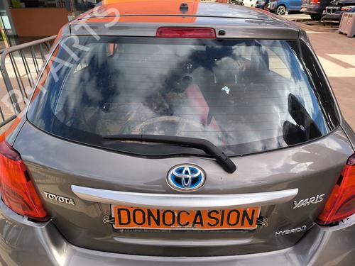 Heckklappe für TOYOTA YARIS (_P13_) 1.5 Hybrid (NHP130_, NHP130) (101 hp) 32137288