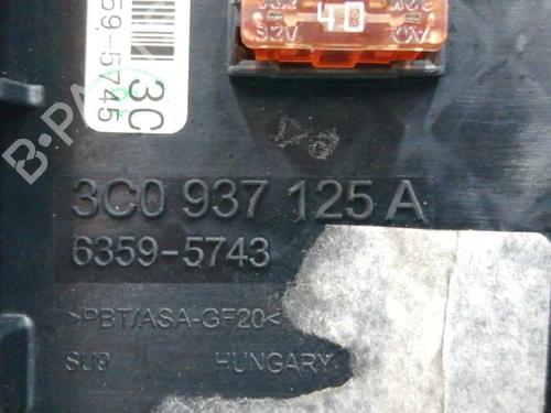 Fuse box VW PASSAT B7 (362) 2.0 TDI | BP8924368E1