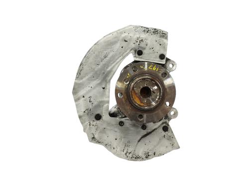 Used Left front steering knuckle BMW 7 (E65, E66, E67) 730 d (218 hp) 13665198