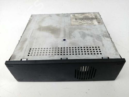 Used Radio AUDI A8 D2 (4D2, 4D8) [1994-2005]  7090517