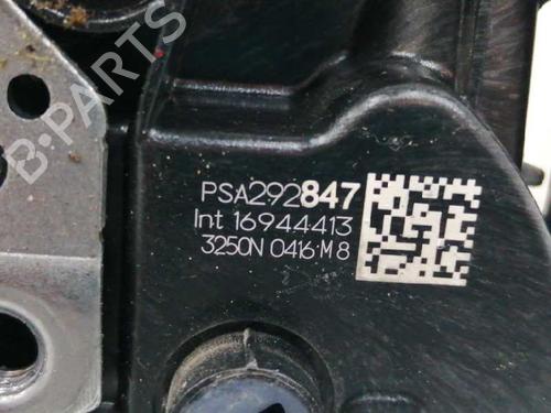 Front right lock OPEL CORSA F (P2JO) | BP9045695C97