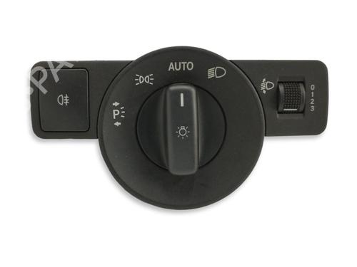 Used Headlight switch MERCEDES-BENZ V-CLASS (W447) [2014-2025]  16882693
