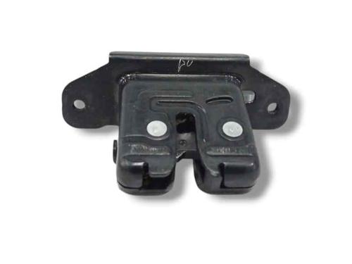 Used Tailgate lock TOYOTA PRIUS (_W5_) 1.8 Hybrid (ZVW50, ZVW50_, ZVW51_, ZVW50R, ZVW51) (122 hp) 23960225