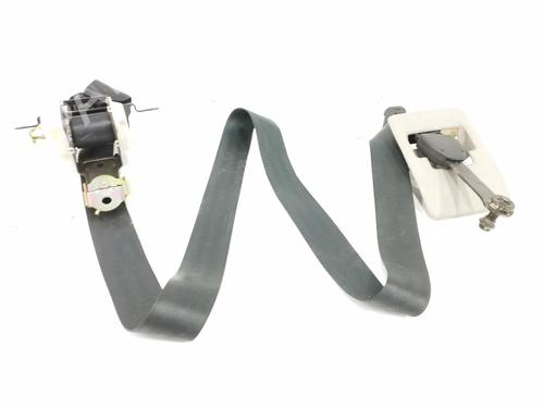 Used Rear center seatbelt TOYOTA COROLLA Verso (ZER_, ZZE12_, R1_) 2.0 D-4D (CUR10_, CUR10R) (116 hp) 12429286