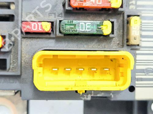 Fuse box CITROËN C5 III (RD_) 1.6 HDi 110 (RD9HZC) | BP40035891E1 - Image 7