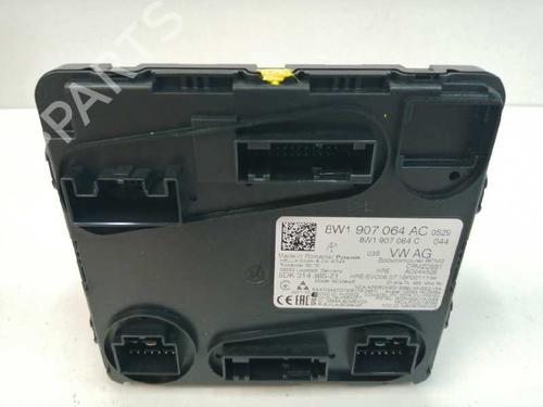 Electronic module AUDI A4 B9 Avant (8W5, 8WD) | BP6934236M83