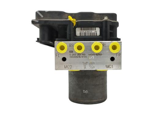 Used ABS pump TOYOTA AURIS (_E15_) [2006-2013]  17096802