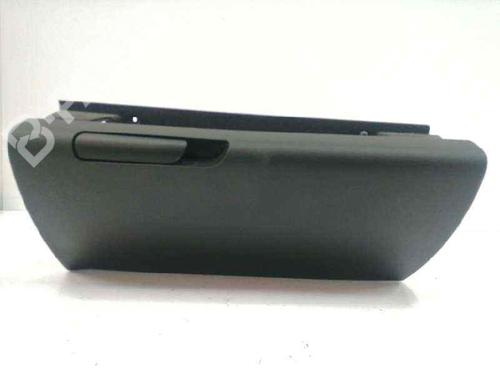Used Glove box Glove box CITROËN C5 III (RD_) 2.0 HDi (RDRHD8, RDRHDJ, RDRHR8, RDRHRJ) (136 hp) 8217574 8217574