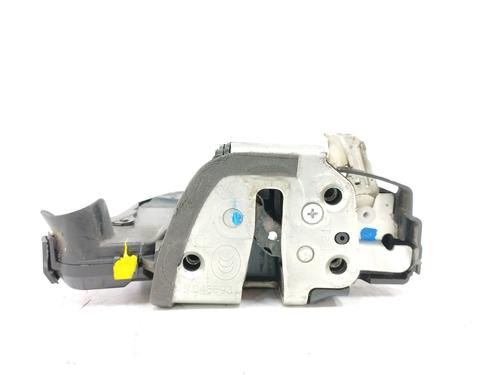 Used Front right lock TOYOTA AURIS (_E15_) 2.2 D (ADE157_, ADE151_, ADE151R, ADE157R) (177 hp) 10731399