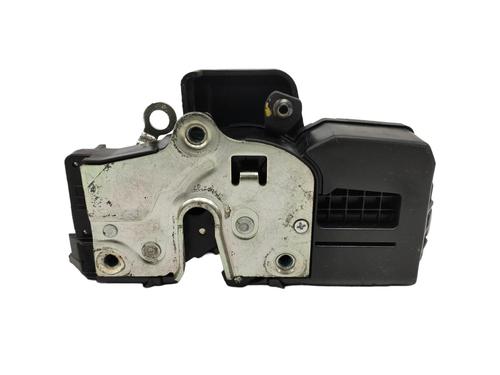 Used Front left lock CHEVROLET CAPTIVA (C100, C140) [2006-2025]  18132638