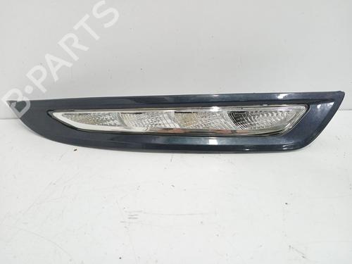 Used Right front indicator FORD KUGA I 2.0 TDCi (140 hp) 29360062