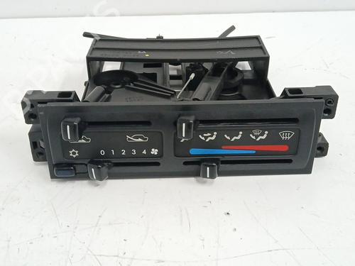 Used Climate control NISSAN TERRANO II (R20) 2.7 TDi 4WD (125 hp) 29284977