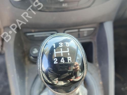 Dashboard FORD TOURNEO COURIER B460 MPV  | BP33618229C46  - Image 10