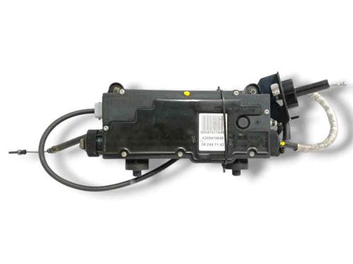 Used Electric handbrake RENAULT GRAND SCÉNIC II (JM0/1_) 1.9 dCi (JM0G, JM12, JM1G, JM2C) (120 hp) 27534772