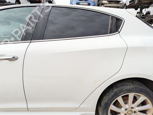 Used Left rear door Left rear door ALFA ROMEO GIULIETTA (940_) 2.0 JTDM (940FXE1A, 940FXG11) (170 hp) 33905734 33905734