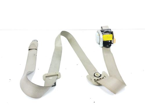 Used Front right seatbelt TOYOTA AVENSIS Saloon (_T25_) 2.2 D-4D (ADT251_, ADT251R) (150 hp) 12429187