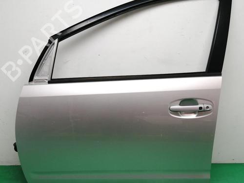 Used Left front door MERCEDES-BENZ E-CLASS (W210) E 320 (210.055) (220 hp) 10906337