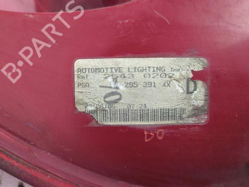 Right taillight PEUGEOT 607 (9D, 9U) 2.2 HDi | BP35950516C35 - Image 4