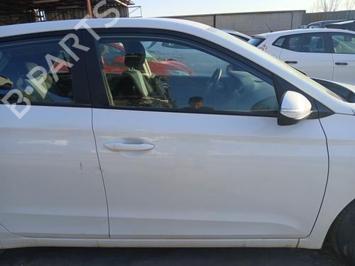 Porta anteriore destra Porta anteriore destra HYUNDAI i20 I (PB, PBT) 1.2 (86 hp) 36391526 36391526