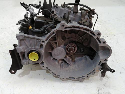 manual-gearbox-hyundai-getz-tb-15-crdi-p61759-2001-2002-2003-2004-2005-2006-2007-2008-2009-2010-2011-15664603 main image