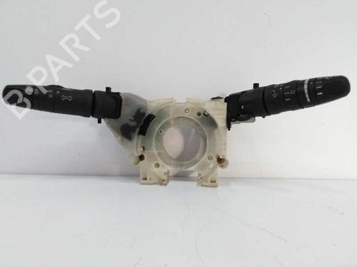 Used Switch NISSAN MICRA III (K12) 1.2 16V (65 hp) 7854462
