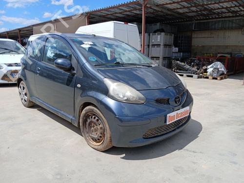 Brugte TOYOTA AYGO (_B1_)  1.0 (KGB10_, KGB10R)  4648690