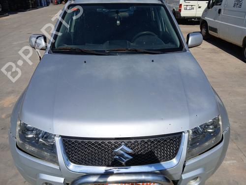 Capot Capot SUZUKI GRAND VITARA II (JT, TE, TD) 1.9 DDiS All-wheel Drive (JT419, TD44, JB419WD, JB419XD,... (129 hp) 35931888 35931888