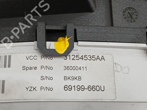 Cockpit VOLVO V70 III (135)  | BP18350870C47 