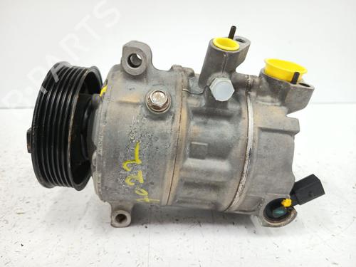 Used AC compressor AC compressor VW GOLF V (1K1) 1.9 TDI (105 hp) 33050272 33050272
