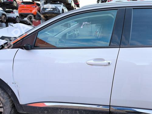 Porte avant gauche PEUGEOT 5008 II (MC_, MJ_, MR_, M4_) 1.5 BlueHDi 130 (MCYHZJ, MCYHZR, MCYHZX) (131 hp) 31905067