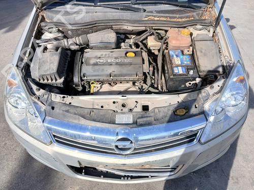 Injection rail OPEL ASTRA H Estate (A04) 1.6 (L35) | BP23576464M98 