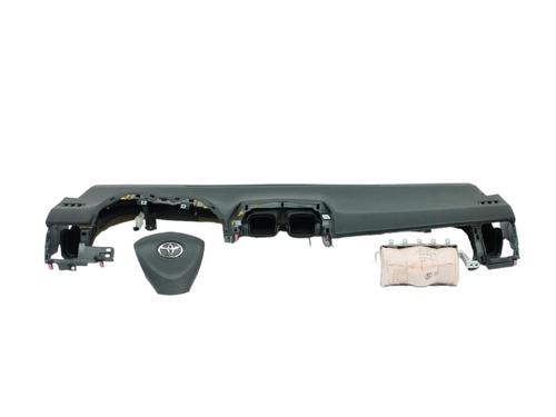 Instrumentbord TOYOTA COROLLA Saloon (_E15_) [2006-2018]  17585750