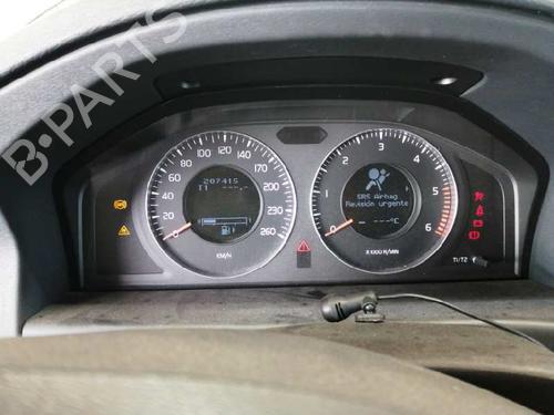 Cockpit VOLVO V70 III (135)  | BP18350870C47 
