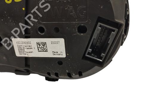 Instrument cluster SEAT LEON ST (5F8) 2.0 TDI | BP15820897C47