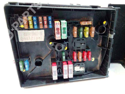 Fuse box VW GOLF VI (5K1) 2.0 TDI | BP8166189E1 